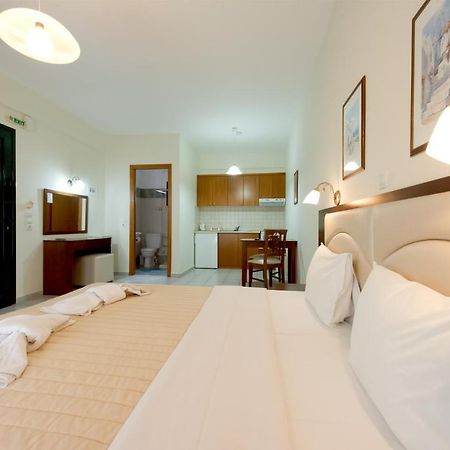 Hotel Margarita Парга Екстериор снимка